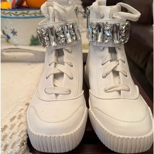 Karl Lagerfeld  ladies diamond encrusted front strap.